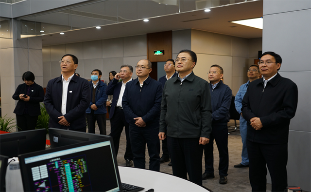 翁杰明参观 翁杰明参观